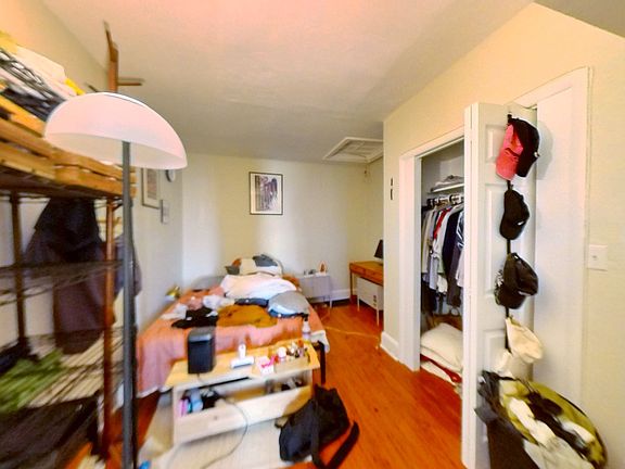 5th image of 803 Saint Paul St APT 3R