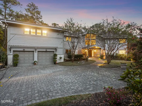 805 Gull Point Road, Wilmington, NC 28405