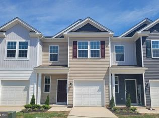 104 Rae Ct, Luray, VA 22835