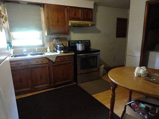 2nd image of 528 Dogwood Rd