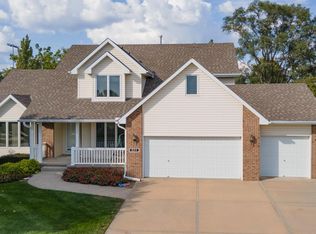 804 Maple St, Springfield, NE 68059