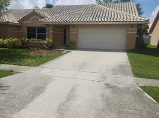 16131 NW 14th St, Pembroke Pines, FL 33028