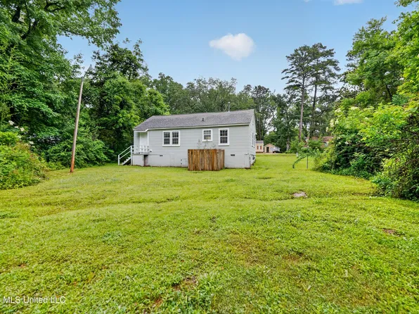 461 Hanging Moss Cir, Jackson, MS 39206