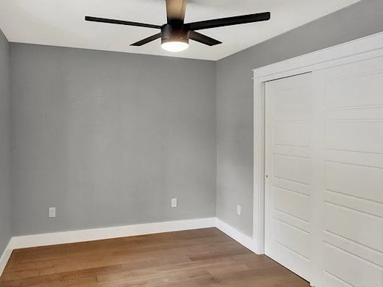 618 E Evergreen St — Photo 8