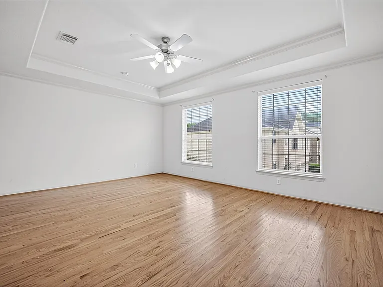 10134 Holly Chase Dr — Photo 27