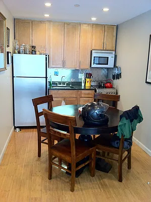 Rented by Moises Farhart, LREB | media 13