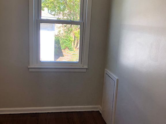 2nd image of 8510 Pembroke Ave