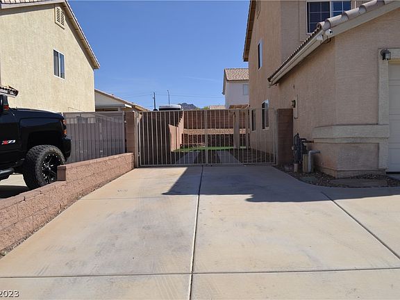 4th image of 1065 Gurneys Eagle Ave