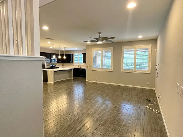 9702 Canyon Landing Ave — Photo 6