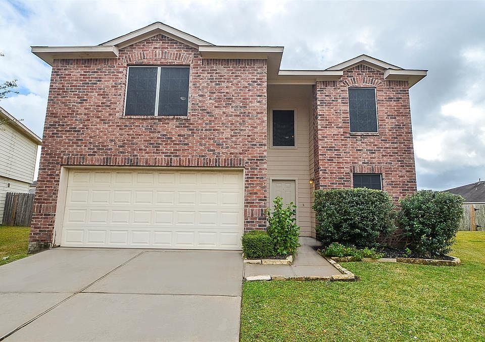 1st image of 7823 Royal Cliff Ct