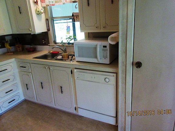 5th image of 7727 SE Continental Dr