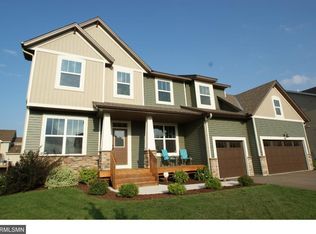 9693 Dunes Ln, Cottage Grove, MN 55016