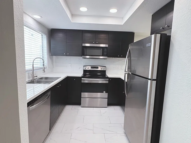 4054 Nobel Dr #102 — Photo 4