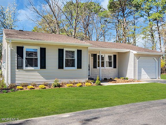2nd image of 46 Norwalk Avenue