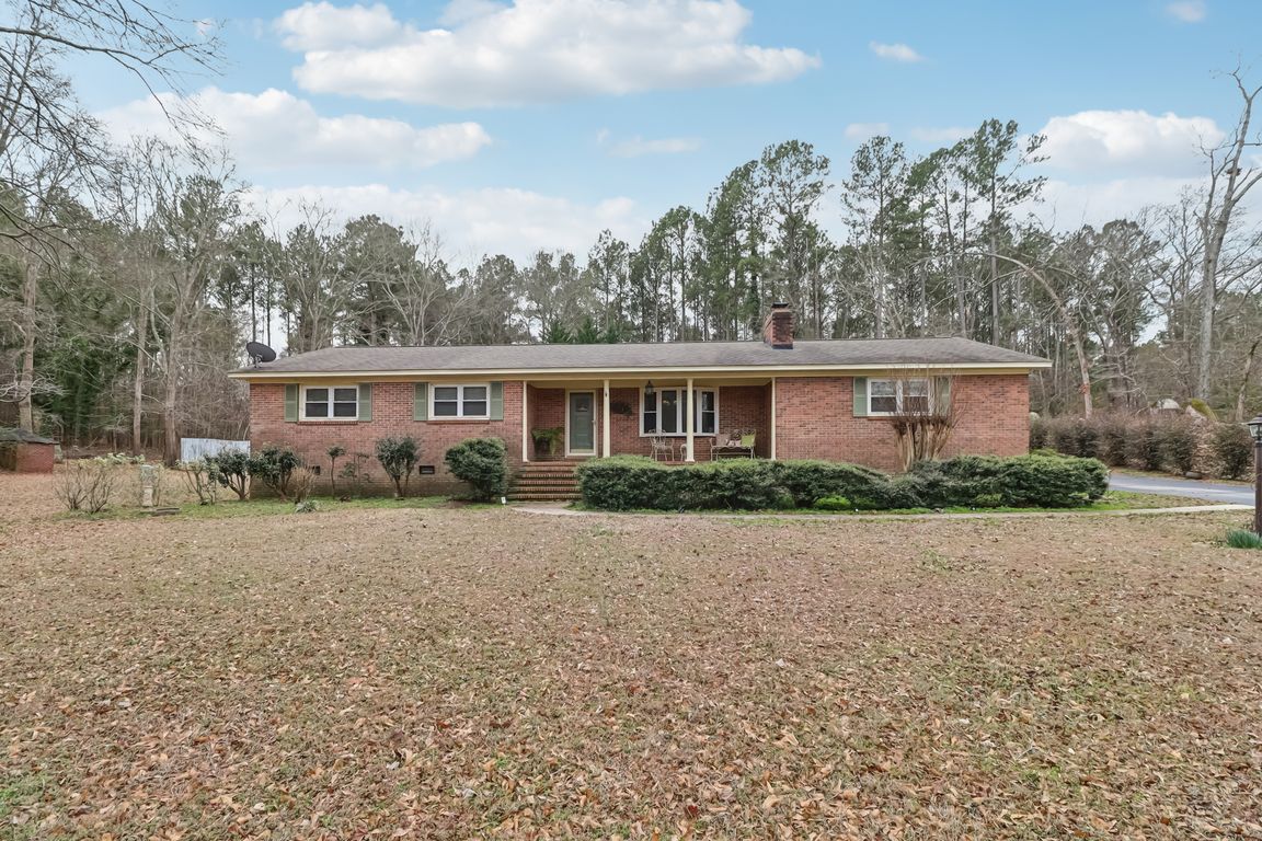 Gaston Farm Rd-S1902-001.jpg