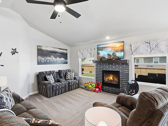 5th image of 6902 Cattails Dr
