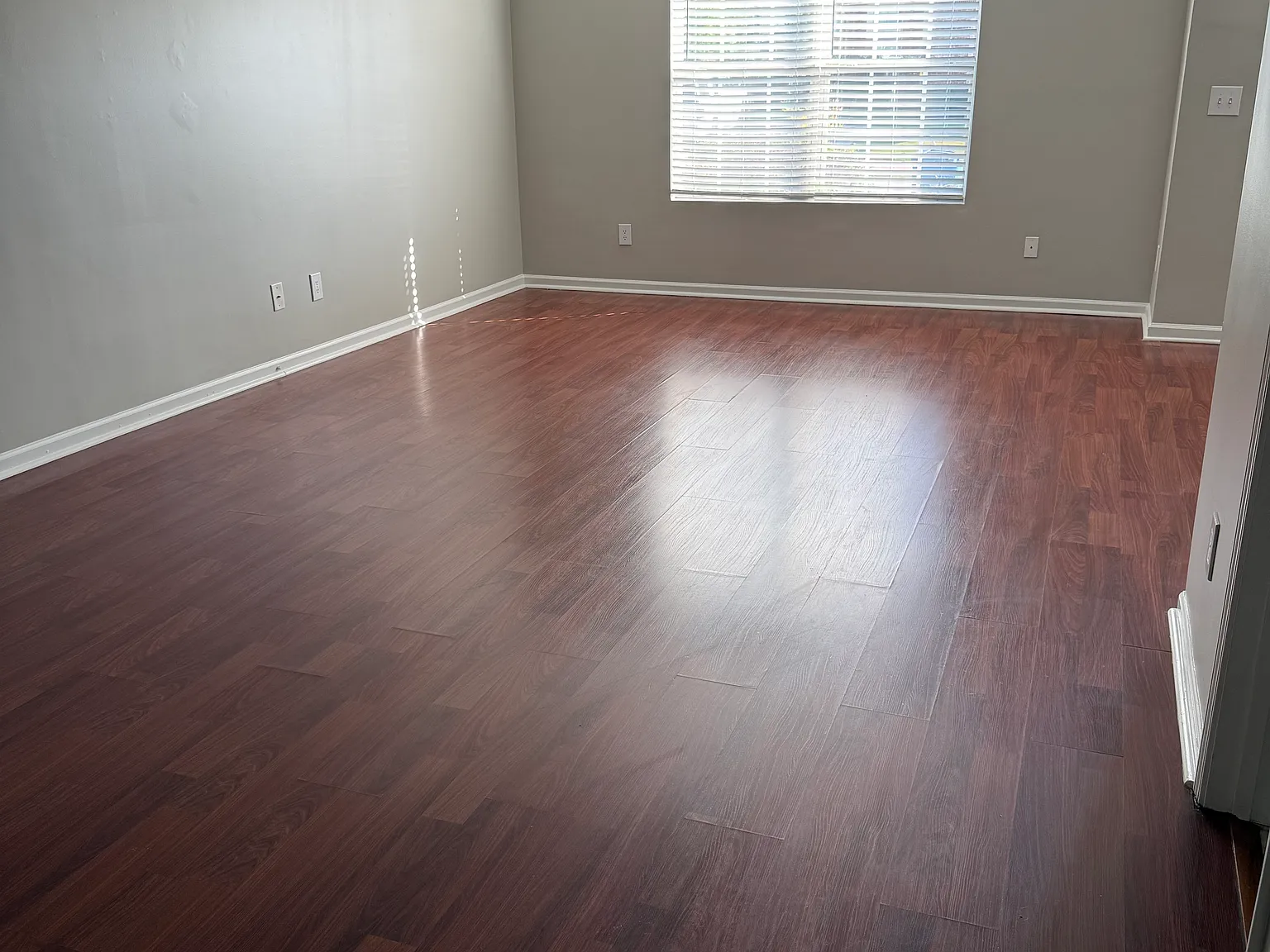 2 bed, 2.5 bath, 1390 sqft, $1,695 — Photo 4