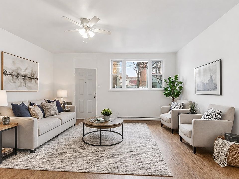 1st image of 303 43rd St #1