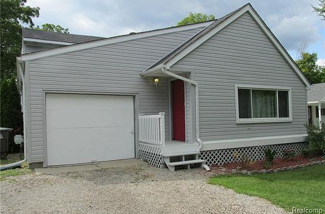 1st image of 15747 Marilyn Ave