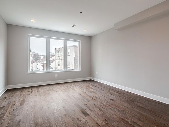 4th image of 1203 N 25th St #B