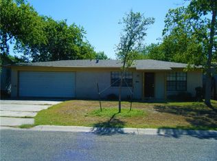 1604 Austin St, Portland, TX 78374