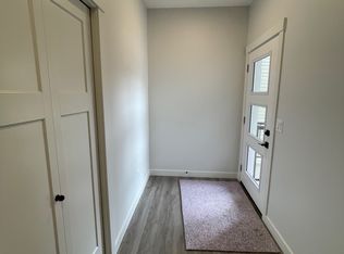 2143 190th St NW, Edmonton, AB T6M 1R4