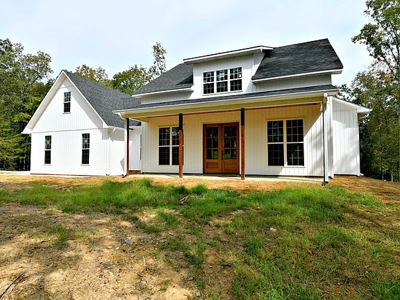 4th image of 108 Waters Ln