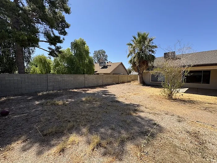 3227 W Helena Dr — Photo 15