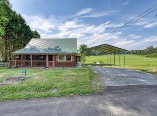 169 East St, Morganton, GA 30560