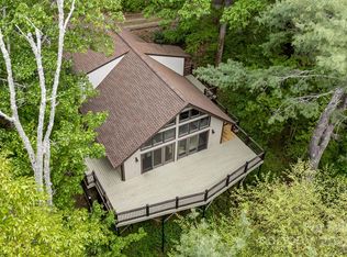 8 Quinn Ct, Asheville, NC 28805