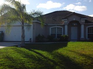 5460 NW Arrowhead Ter, Pt Saint Lucie, FL 34986