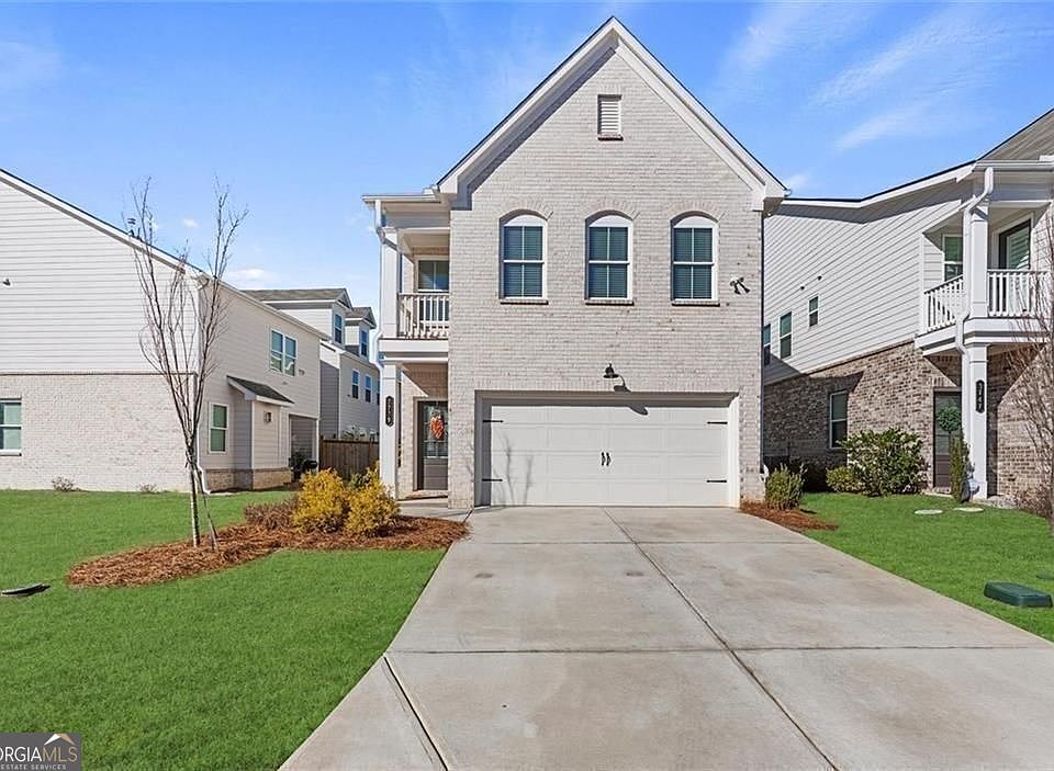 1st image of 3739 Silvery Way