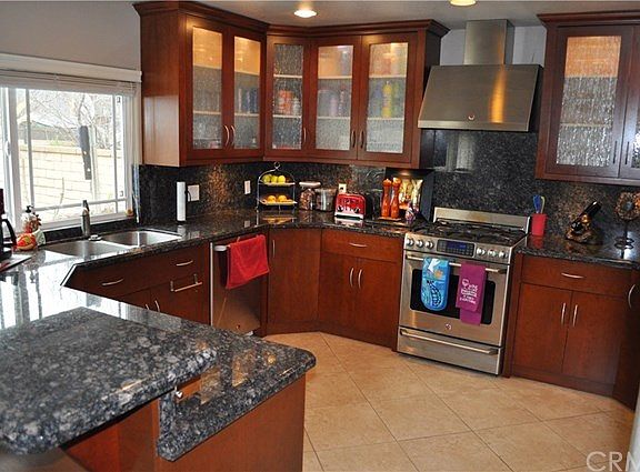 3rd image of 12605 Oakthorn Ln