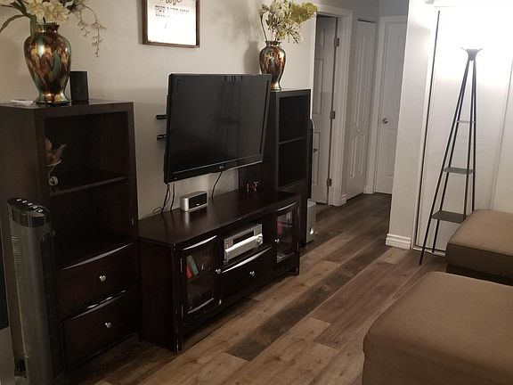 5th image of 25609 Margaret Ave
