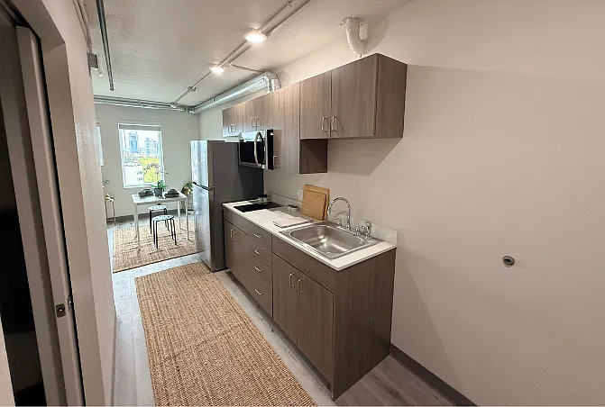 Park Avenue Apartments — Photo 3