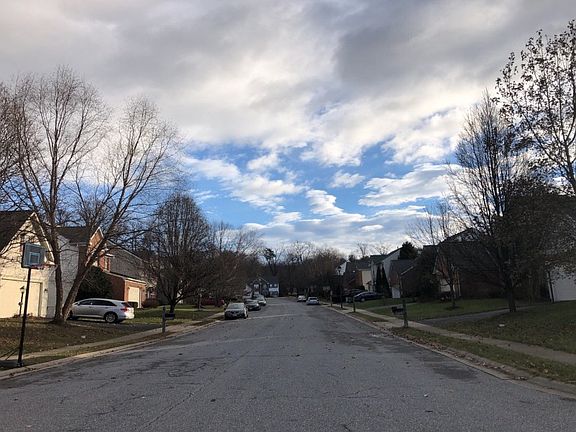 5th image of 6354 Claridge Dr N