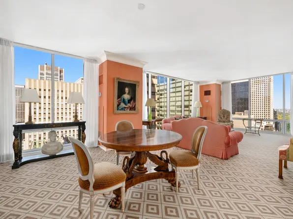 641 5th Avenue image 8 of 15