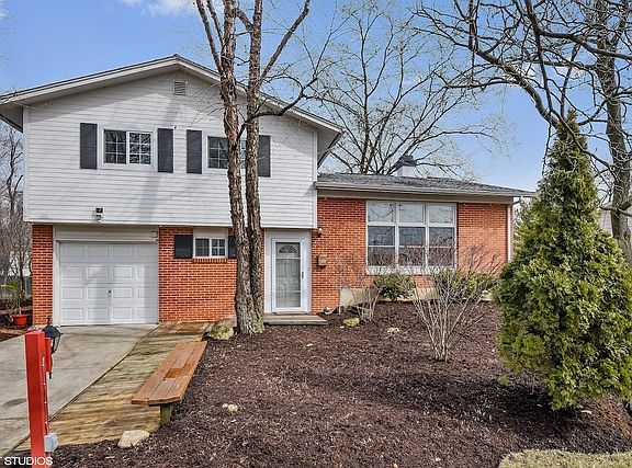 2nd image of 127 N Babcock Dr