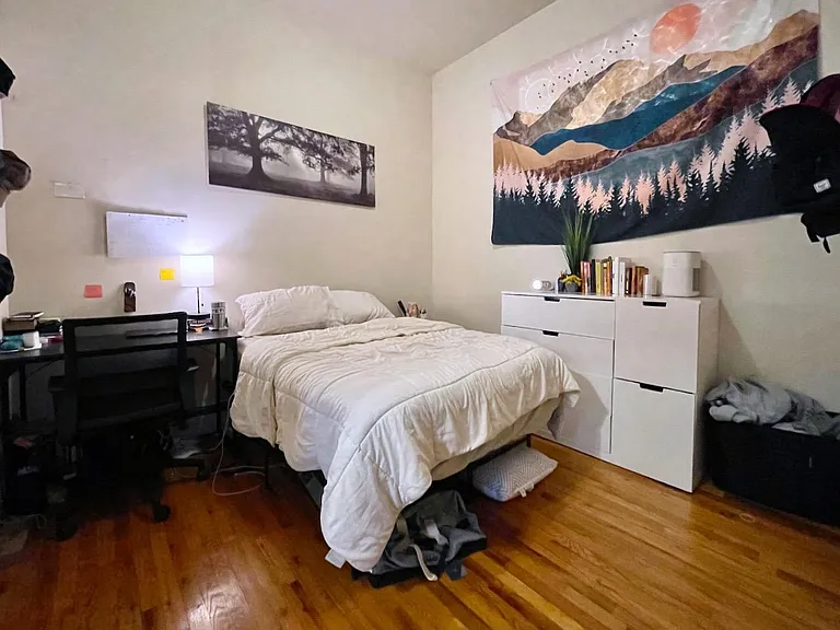 1035 Washington St #1R — Photo 11