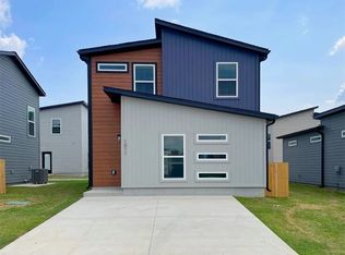 1011 Kentucky Ave, Bentonville, AR 72713