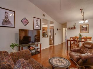 10 Mosely Cir, Chesapeake, VA 23320