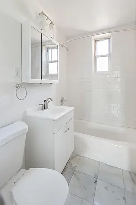 Rented by Living New York | media 22