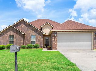 107 Pastoral View Dr, Rayne, LA 70578