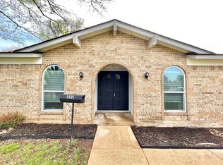 1601 Lagoona Ln, Edgecliff Village, TX 76134