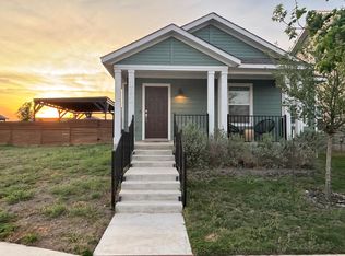 101 Buenos Aires, Kyle, TX 78640