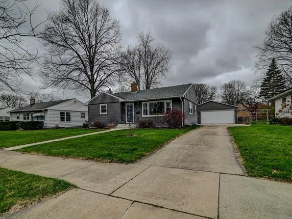 50 Cumberland Ln, Madison, WI 53714