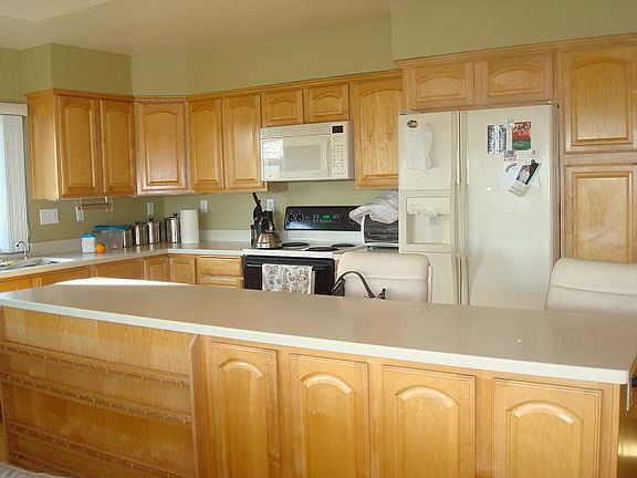 2nd image of 8835 Bralorne Way
