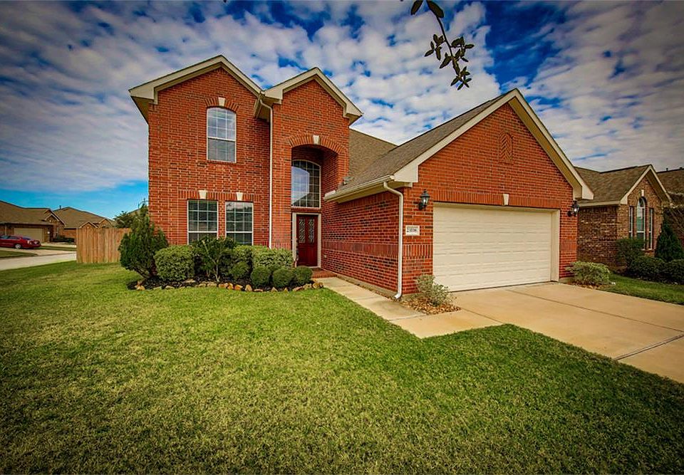 1st image of 23338 W Pine Ivy Ln