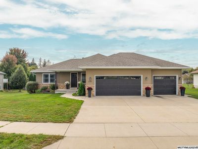2747 Sunrise Ct, Mason City, IA, 50401