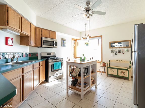 5th image of 11019 Deblin Ln APT 2C